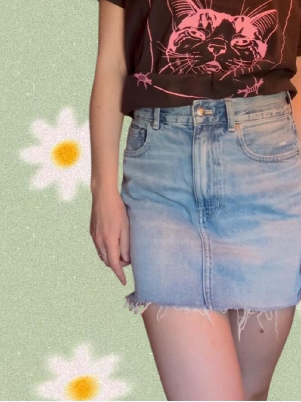 Madewell Light Wash Denim Frayed Hem Skirt
